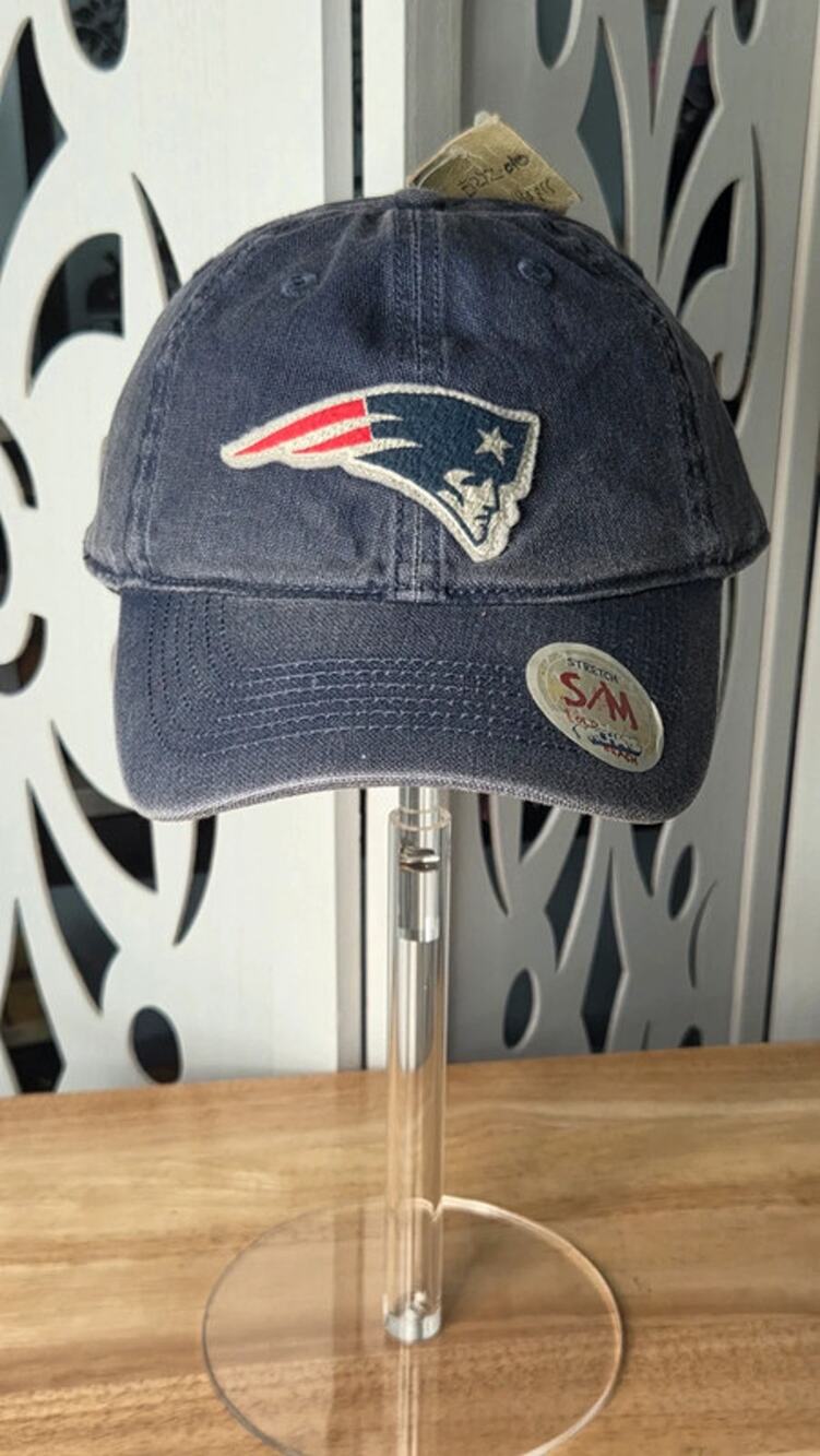 New England Patriots Reebok Vintage Collection Stretch Fit Hat Cap  sm/med NWT